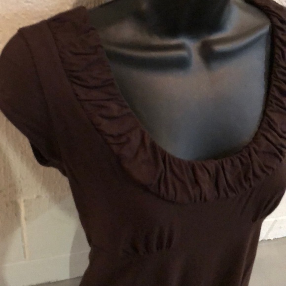 Banana Republic chocolate top - Picture 2 of 5